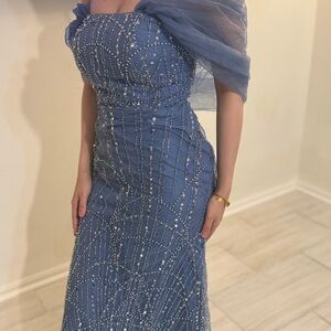 Elegant Blue Evening Gown
